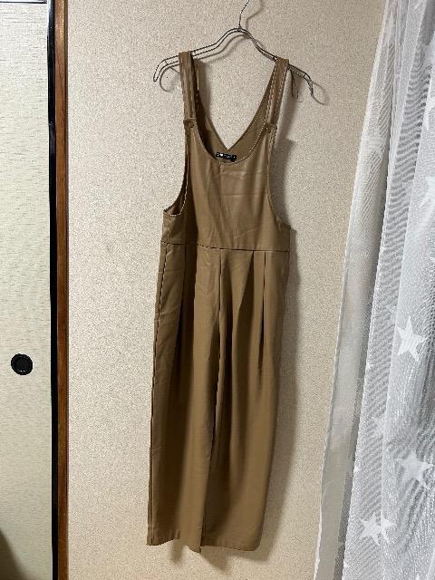 新品タグ付きZARA★フェイクレザーあったかサロペット < ブランド 新品タグ付きZARA★フェイクレザーあったかサロペット < ブランドの