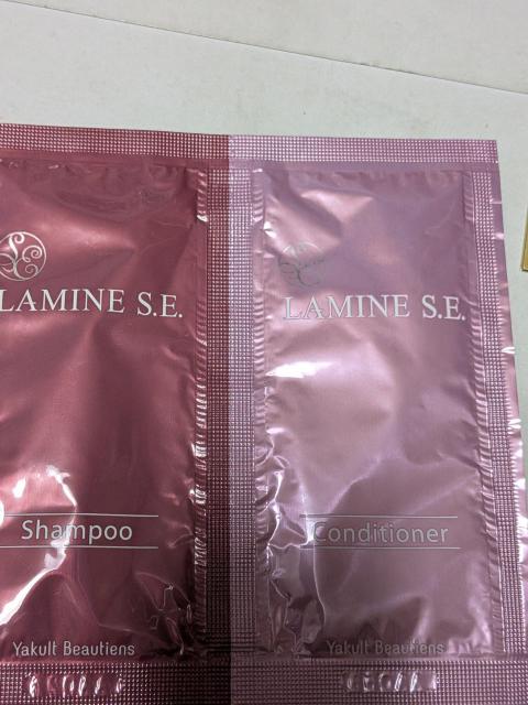 ヤクルト化粧品基礎化粧品サンプルセット < 香水/コスメ/ネイル ヤクルト化粧品基礎化粧品サンプルセット < 香水/コスメ/ネイルの