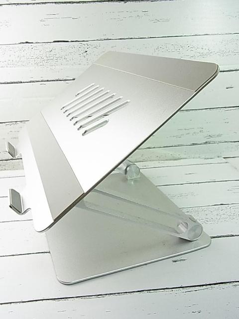 ���I�E���e�b�N �m�[�gPC�E�^�u���b�gPC�X�^���h �V���o�[�@��30��23�@USED�i�p�\�R���䂨�D���Ȋp�x�� �� PC�{��/���Ӌ@��� 