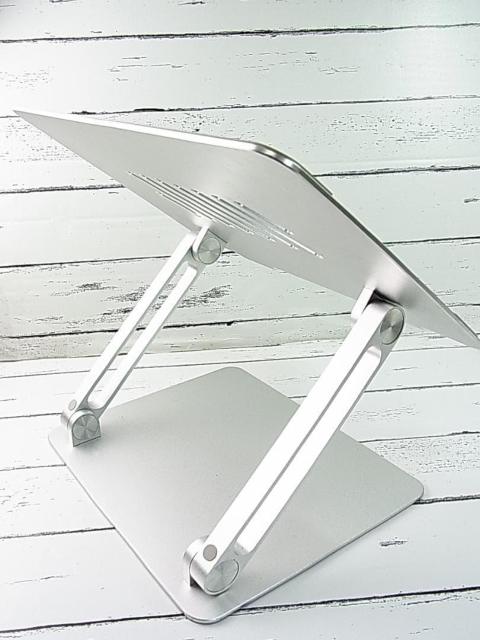 ���I�E���e�b�N �m�[�gPC�E�^�u���b�gPC�X�^���h �V���o�[�@��30��23�@USED�i�p�\�R���䂨�D���Ȋp�x�� �� PC�{��/���Ӌ@��� 