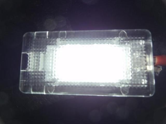 BMW キャンセラー内蔵LEDラゲッジランプ E53X5 3.0i4.4i4.8i < 自動車/バイク BMW キャンセラー内蔵LEDラゲッジランプ E53X5 3.0i4.4i4.8i < 自動車/バイク