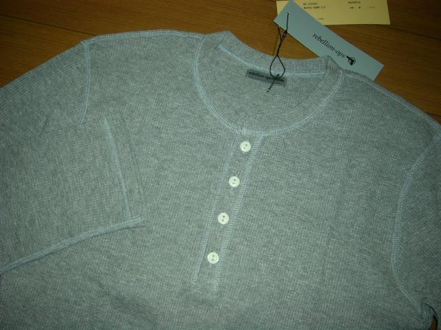 新品リベリオンrebellionカットソー2灰ワッフルロンTシャツAKM < ブランド 新品リベリオンrebellionカットソー2灰ワッフルロンTシャツAKM < ブランドの