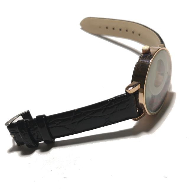 新品 未使用★ENMEX【シェル文字盤】クリスタル 大型腕時計 < 女性アクセサリー/時計  新品 未使用★ENMEX【シェル文字盤】クリスタル 大型腕時計 < 女性アクセサリー/時計の