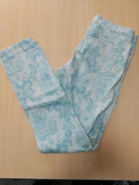 総柄ジーンズ◆スリムフィット61cm < 女性ファッション 総柄ジーンズ◆スリムフィット61cm < 女性ファッションの