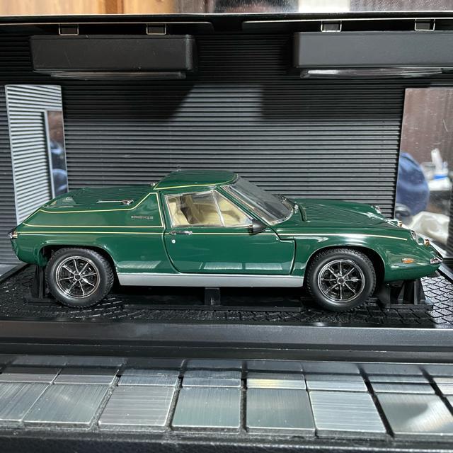 絶版未展示品 京商 1/18 ロータス ヨーロッパ スペシャル グリーン < ホビー  絶版未展示品 京商 1/18 ロータス ヨーロッパ スペシャル グリーン < ホビーの