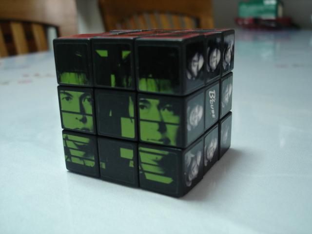 ★B’z ルービックキューブ★使用1度!非売品!超激安!値下げ! < タレントグッズ ★B’z ルービックキューブ★使用1度!非売品!超激安!値下げ! < タレントグッズの