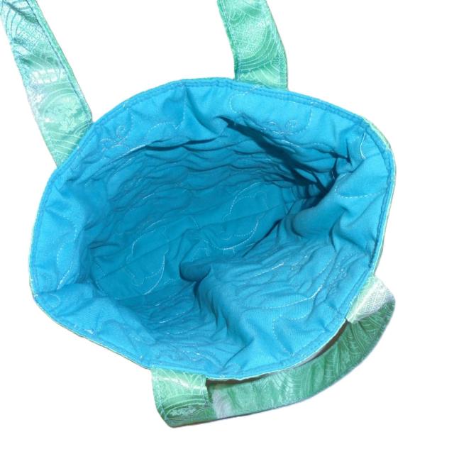 ◆生地に難あり◆スクエアベーシックトートバッグ◆青海波×オパールグリーン正絹地 < 女性ファッション ◆生地に難あり◆スクエアベーシックトートバッグ◆青海波×オパールグリーン正絹地 < 女性ファッションの