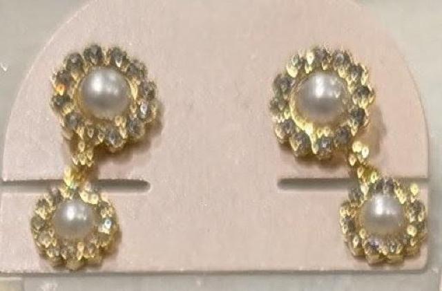 ピアス < 女性アクセサリー/時計 ピアス < 女性アクセサリー/時計の