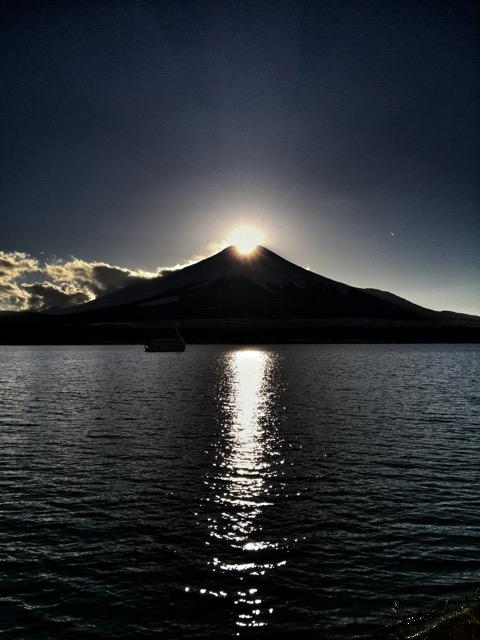 世界遺産 富士山 ダイヤモンド富士 縦 写真 A4又は2L版 額付き < ホビー  世界遺産 富士山 ダイヤモンド富士 縦 写真 A4又は2L版 額付き  < ホビーの