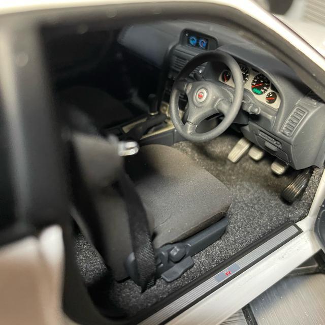 未展示品オートアート1/18 スカイライン GT-R R34 V-SPEC II < ホビー  未展示品オートアート1/18 スカイライン GT-R R34 V-SPEC II < ホビーの
