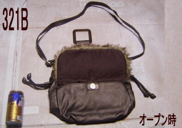 ショルダーバッグA+ファーバッグAB ・中古品 < 女性ファッション  ショルダーバッグA+ファーバッグAB ・中古品 < 女性ファッションの