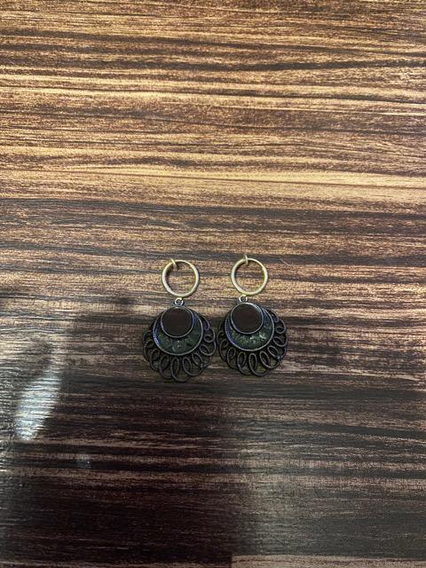 ネックレス、イヤリング、ブレスレット < 女性アクセサリー/時計  ネックレス、イヤリング、ブレスレット < 女性アクセサリー/時計の