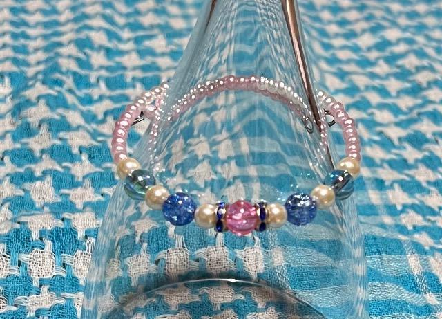 ブルー ピンク キラキラ 2連ブレスレット 未使用 < 男性アクセサリー/時計  ブルー ピンク キラキラ 2連ブレスレット 未使用 < 男性アクセサリー/時計の