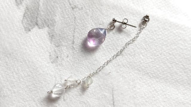 片耳用*フローライトのポストピアス*SF 21045 < 女性アクセサリー/時計 片耳用*フローライトのポストピアス*SF 21045 < 女性アクセサリー/時計の