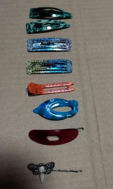 緑マーブル キラキララメぱっちんどめ 蝶々 オレンジスパター模様 色々なヘアピン < 女性アクセサリー/時計  緑マーブル キラキララメぱっちんどめ 蝶々 オレンジスパター模様 色々なヘアピン  < 女性アクセサリー/時計の