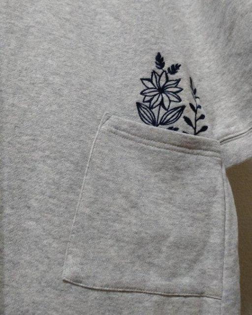 新品タグ6L★刺しゅうチュニ < 女性ファッション  新品タグ6L★刺しゅうチュニ < 女性ファッションの