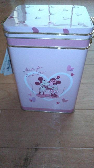 �f�B�Y�j�[�X�g�A�������`���R�������b�t���N�b�L�[