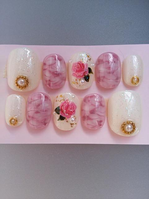 ジェルネイル.くすみピンクマーブル&薔薇.パール.ショート < 香水/コスメ/ネイル  ジェルネイル.くすみピンクマーブル&薔薇.パール.ショート  < 香水/コスメ/ネイルの