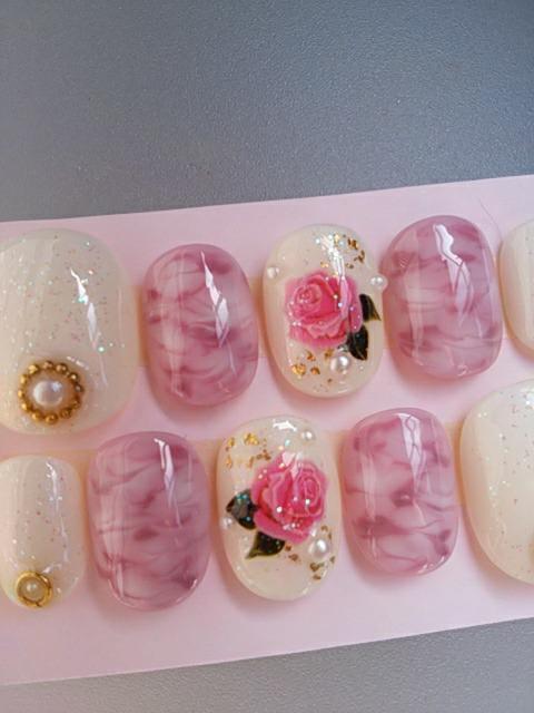 ジェルネイル.くすみピンクマーブル&薔薇.パール.ショート < 香水/コスメ/ネイル  ジェルネイル.くすみピンクマーブル&薔薇.パール.ショート < 香水/コスメ/ネイルの