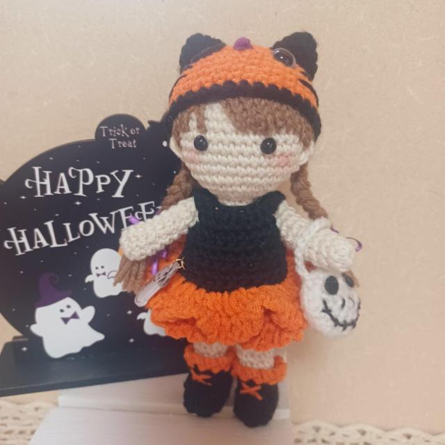 Hand made@HALLOWEEN L񁖏̎q݂