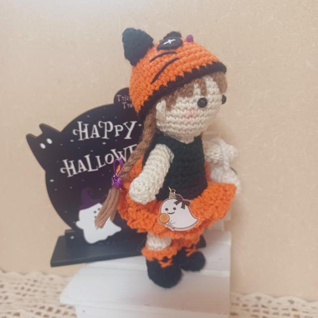 Hand made@HALLOWEEN L񁖏̎q݂