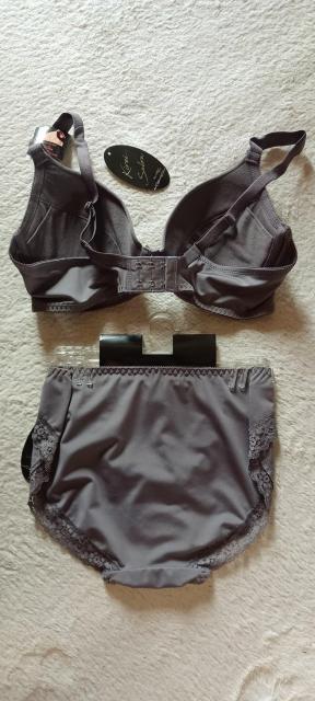Kirei Salonキレイサロン上品グレーお洒落レースふかふか柔らか快適ストレッチモールドブラジャー&パンツ2点セットC80/L < 女性ファッション  Kirei Salonキレイサロン上品グレーお洒落レースふかふか柔らか快適ストレッチモールドブラジャー&パンツ2点セットC80/L < 女性ファッションの