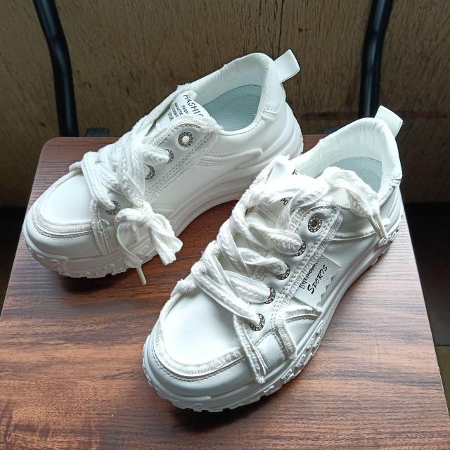 新品 24cm レディース スニーカー ホワイト シューズ 靴 カジュアル < 女性ファッション 新品 24cm レディース スニーカー ホワイト シューズ 靴 カジュアル < 女性ファッションの