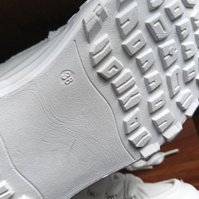 新品 24cm レディース スニーカー ホワイト シューズ 靴 カジュアル < 女性ファッション 新品 24cm レディース スニーカー ホワイト シューズ 靴 カジュアル < 女性ファッションの