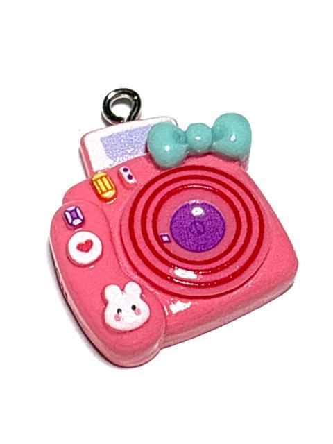 821 ラブリーなカメラ チェリーピンク1個 樹脂パーツ アクセサリーチャーム チェキ うさぎ柄 < ペット/手芸/園芸 821 ラブリーなカメラ チェリーピンク1個 樹脂パーツ アクセサリーチャーム チェキ うさぎ柄 < ペット/手芸/園芸の
