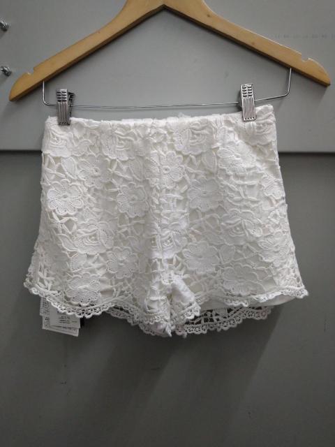 LIP SERVICERbg[XV[p  uh 