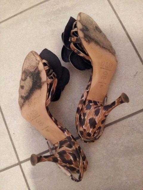 DOLCE&GABBANAD&Gアニマルフラワー豹レアサンダルミュール < ブランド DOLCE&GABBANAD&Gアニマルフラワー豹レアサンダルミュール < ブランドの