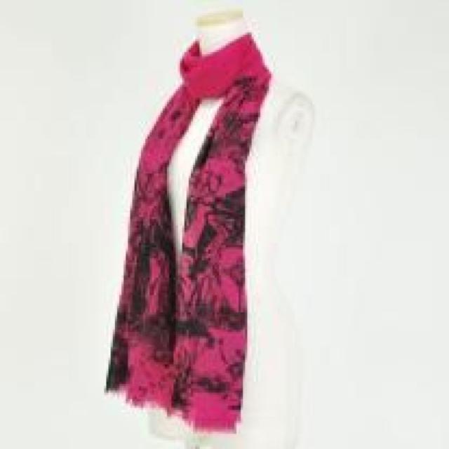 h.NAOTOseven・宗教画グラフィックストール。ピンク < ブランド h.NAOTOseven・宗教画グラフィックストール。ピンク < ブランドの