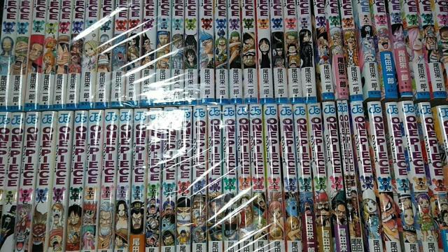 【送料無料】ワンピース 111巻セット 関連本23冊 初版多数 < アニメ/コミック/キャラクター  【送料無料】ワンピース 111巻セット 関連本23冊 初版多数 < アニメ/コミック/キャラクターの