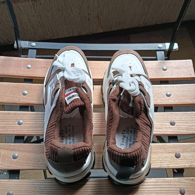 Vi 23.5cm fB[X Xj[J[ zCg V[Y C   t@bV 