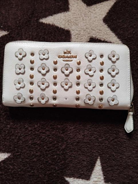 COACH �R�[�` �����z ���E���h�t�@�X�i�[ �t�����[���`�[�t �X�^�b�Y �� �z���C�g ���U�[ �{�v �E�H���b�g  �� �u�����h�� 