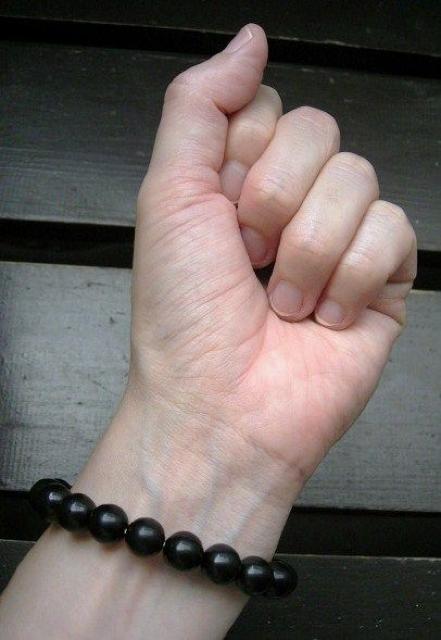 ☆即決☆10ミリ玉 ジェットブレスレット < 男性アクセサリー/時計 ☆即決☆10ミリ玉 ジェットブレスレット < 男性アクセサリー/時計の