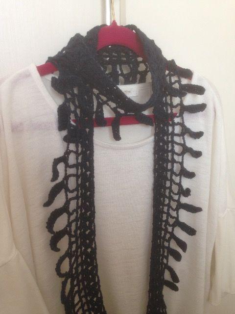 ♪手編み♪  葉っぱみたいな細めのストール    ネイビー < 女性ファッション  ♪手編み♪  葉っぱみたいな細めのストール    ネイビー < 女性ファッションの