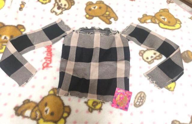 新品未使用 ストリップキャバレー オフショルスカートセットアップ < 女性ファッション  新品未使用 ストリップキャバレー オフショルスカートセットアップ < 女性ファッションの