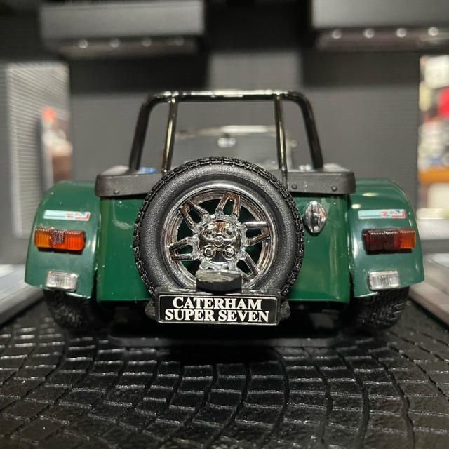 絶版未展示品 京商 1/18 ケータハム スーパーセブン イエローライン < ホビー  絶版未展示品 京商 1/18 ケータハム スーパーセブン イエローライン < ホビーの