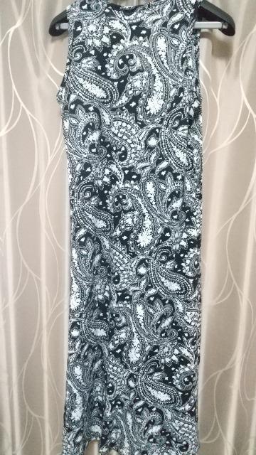 総柄のシフォンワンピ★Lサイズ★黒×白 < 女性ファッション 総柄のシフォンワンピ★Lサイズ★黒×白 < 女性ファッションの