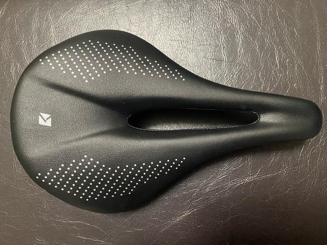 新品フルカーボンサドル KOCEVLO 155mm 131g < レジャー/スポーツ 新品フルカーボンサドル KOCEVLO 155mm 131g < レジャー/スポーツの