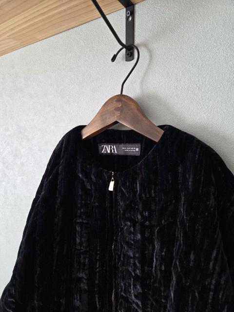 ZARA�A�E�^�[���u���b�N�x���A�̒��ȓ���A�E�^�[ �� �u�����h�� 