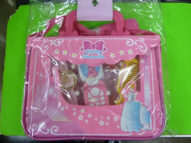 プリティシンデレラ おでかけバック < おもちゃ  プリティシンデレラ おでかけバック < おもちゃの