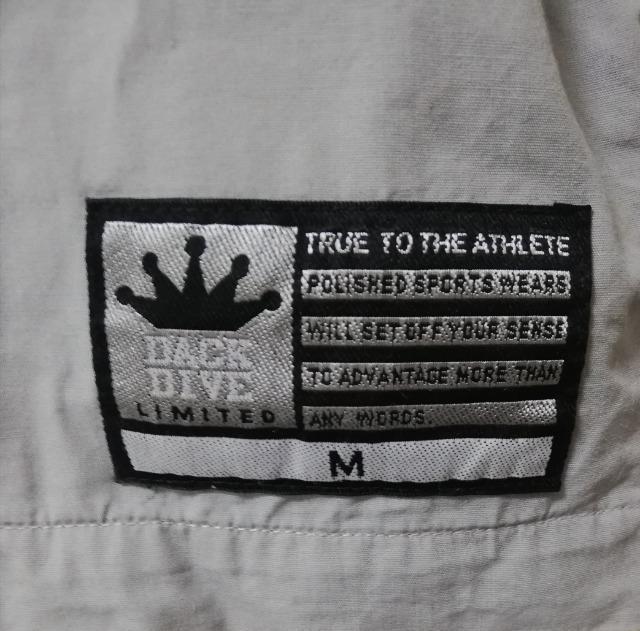 DACKDIVE 長袖シャツ グレー M < 男性ファッション  DACKDIVE 長袖シャツ グレー M < 男性ファッションの