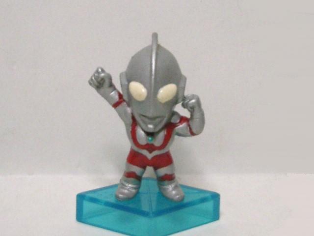 現状品◆ミニ ウルトラマン 3体 < ホビー  現状品◆ミニ ウルトラマン 3体 < ホビーの