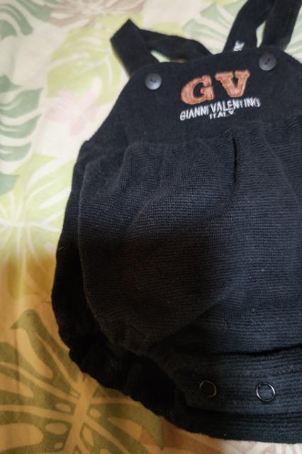 ★新品ジャンニヴァレンチノベビーショートオール80 < キッズ/ベビー  ★新品ジャンニヴァレンチノベビーショートオール80 < キッズ/ベビーの