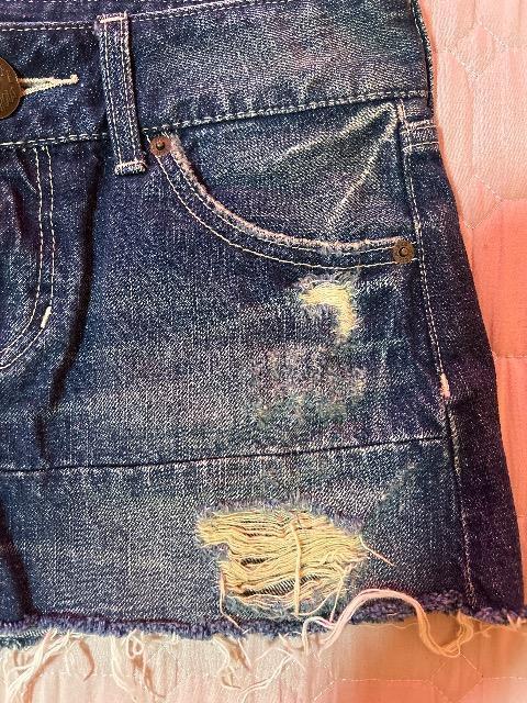 CECIL McBEE  ダメージ 切りっぱなし デニムミニスカ < 女性ファッション  CECIL McBEE  ダメージ 切りっぱなし デニムミニスカ < 女性ファッションの