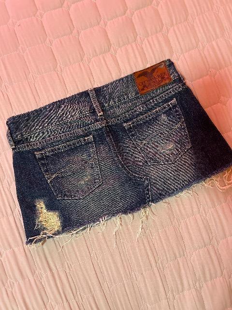 CECIL McBEE  ダメージ 切りっぱなし デニムミニスカ < 女性ファッション  CECIL McBEE  ダメージ 切りっぱなし デニムミニスカ < 女性ファッションの