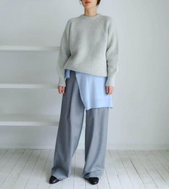 SIMPLICITE'ニット★ライトグレーのラメ入りニット < ブランド SIMPLICITE'ニット★ライトグレーのラメ入りニット < ブランドの