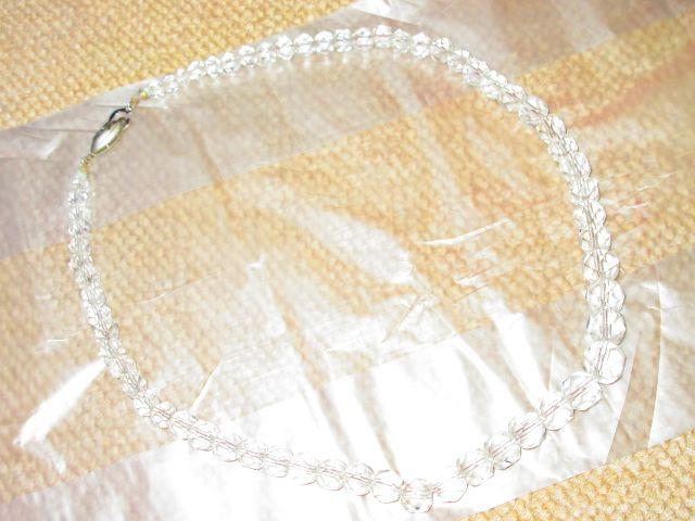 クリスタルビーズネックレス(クリア系)キラキラ*ストーン < 女性アクセサリー/時計  クリスタルビーズネックレス(クリア系)キラキラ*ストーン  < 女性アクセサリー/時計の